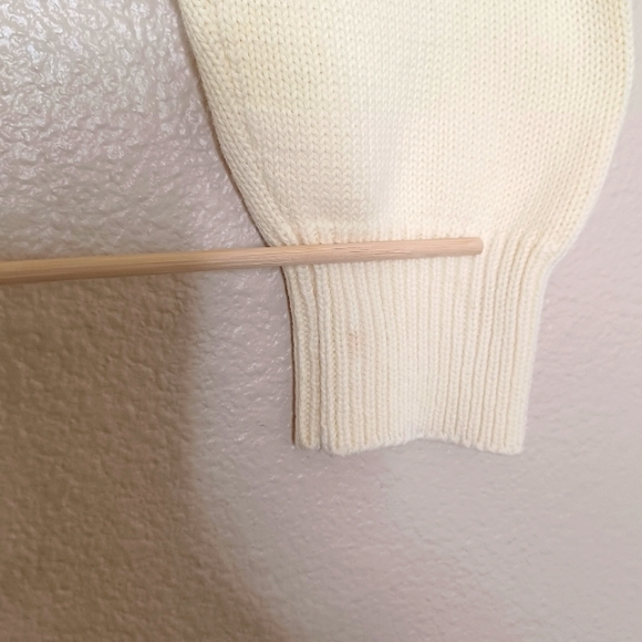 Vintage Lands' End Men's Cream Knit Long Sleeve V-Neck Sweater Top Size XL - Picture 7 of 12